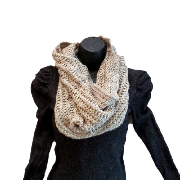 Turtleneck Scarf - Picture 1 of 3